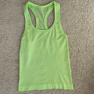 Lululemon Neo green size 0 swiftly tech race length 2.0
